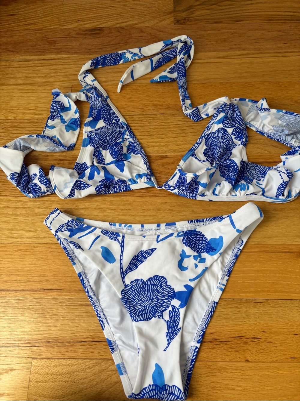 X Milly -White & Blue Floral Triangle Bikini Set - brand new with tags